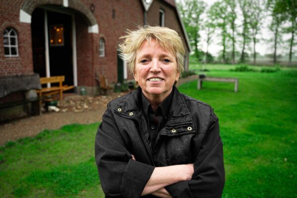 Nel Schellekens krijgt Gelderse Waarde-Ring: ‘Verrek ze hebben het over mij’